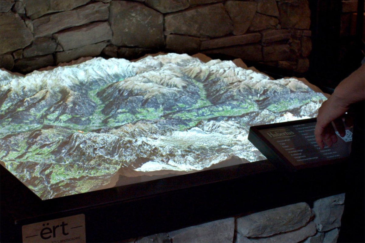 ËRT's interactive landscape model utilising Open Data Hub's datasets to provide dynamic geographical visualisations